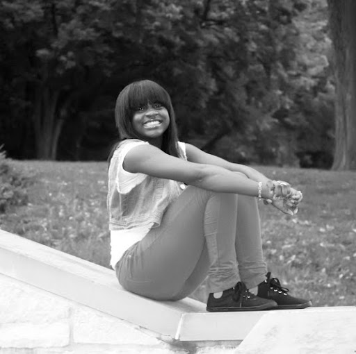 Taylor Burt Photo 7
