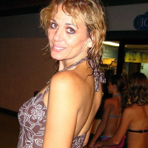 Elizabeth Fleming Photo 21