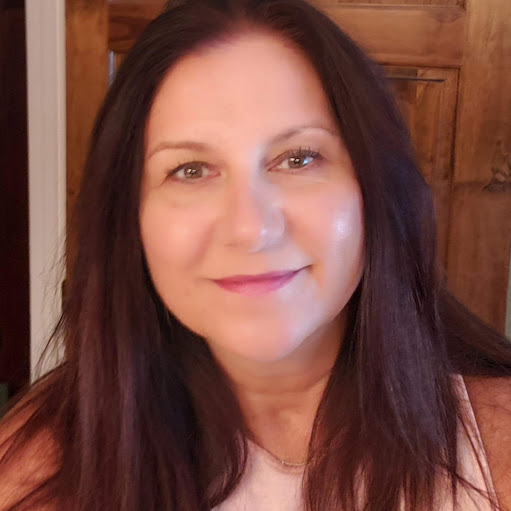 Denise Key Photo 32