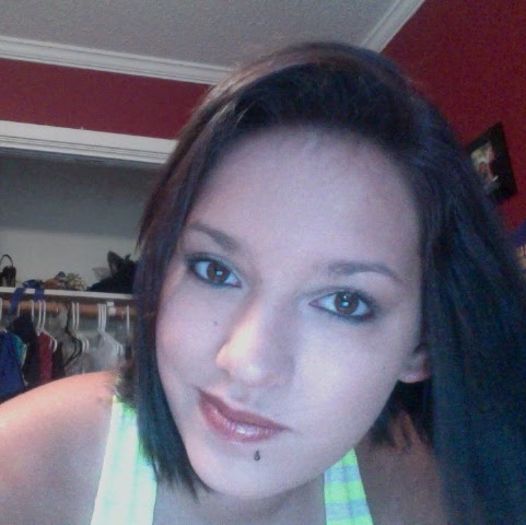 Elise Morton Photo 7