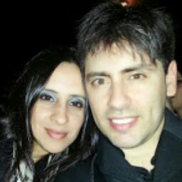 Laura Robledo Photo 18