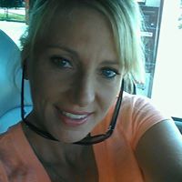 Chrissie Jones Photo 14