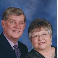 Vicki Roberts Photo 10