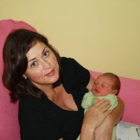 Suzanne Arnold Photo 42
