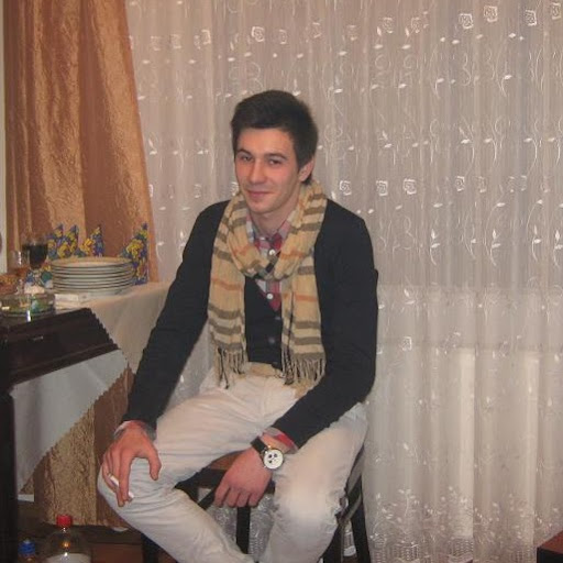 Robert Adrian Photo 16