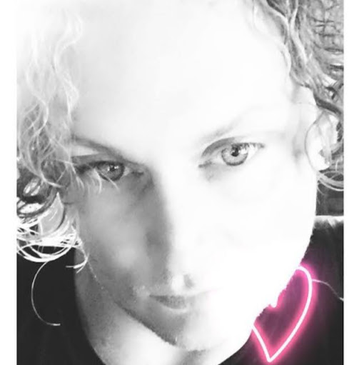 Daniel Dempsey Photo 9