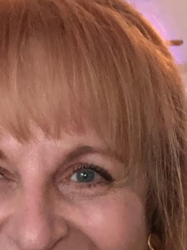 Susan Hendricks Photo 16