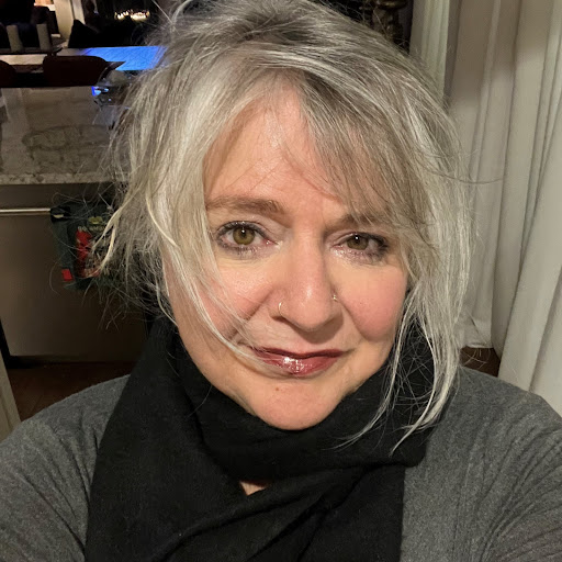 Suzanne Frank Photo 35