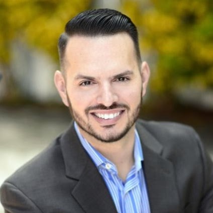 Michael Hernandez Photo 46