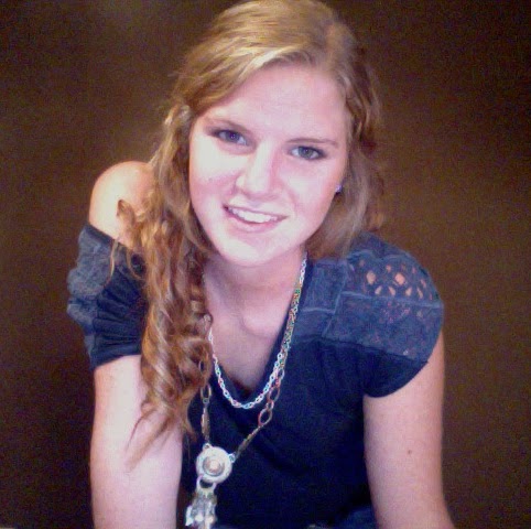 Danielle Carr Photo 9
