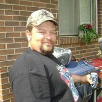 Adrian Hunt Photo 37