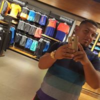 Manuel Arias Photo 35