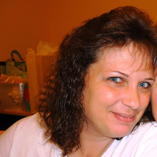Annette Rowe Photo 33