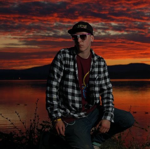 Jon Fitzsimmons Photo 22