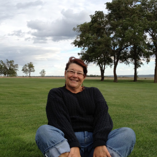 Joan Walker Photo 12