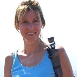 Debbie Rolfe Photo 17