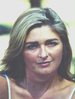 Tracy Jones Photo 38