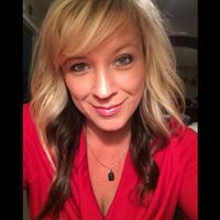 Traci Lutz Photo 13