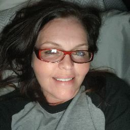 Michelle Calvert Photo 4