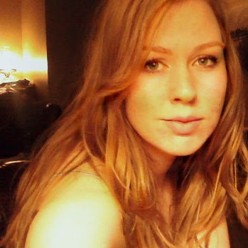 Stephanie Sullivan Photo 19