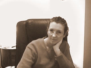 Vivian Moore Photo 3