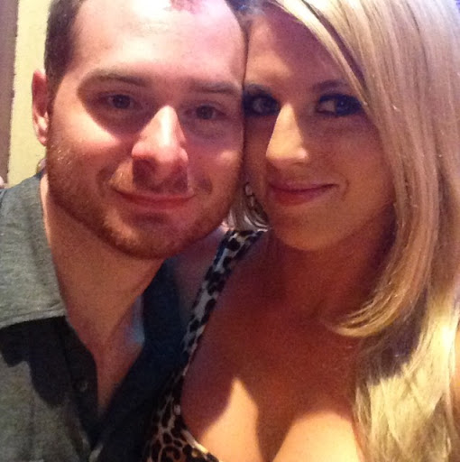 April Nichols Photo 14