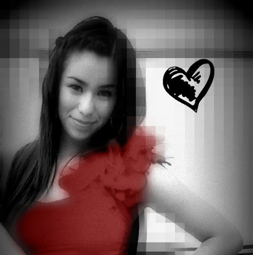 Jazmin Alvarez Photo 15
