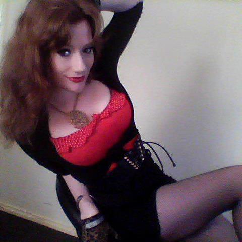 Genevieve Thomas Photo 28