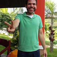 Efrain Escobar Photo 12