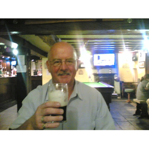 Robert Renshaw Photo 34