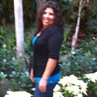 Adriana Escobar Photo 5