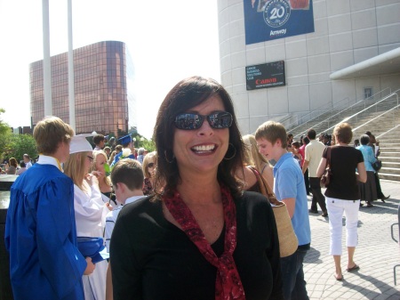 Elizabeth Hayes Photo 26