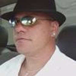 Robert Ingram Photo 26