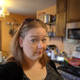 Christina Owen Photo 30