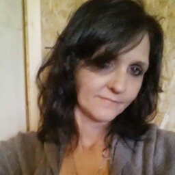 Tracy Lynch Photo 24