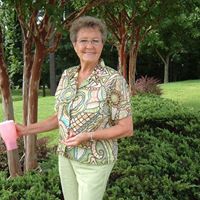 Helen Daniel Photo 17
