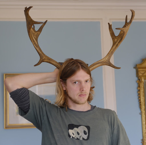 Joe Knowles Photo 44