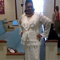 Deloris Robinson Photo 21