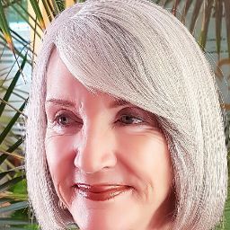 Sandra Hunter Photo 28