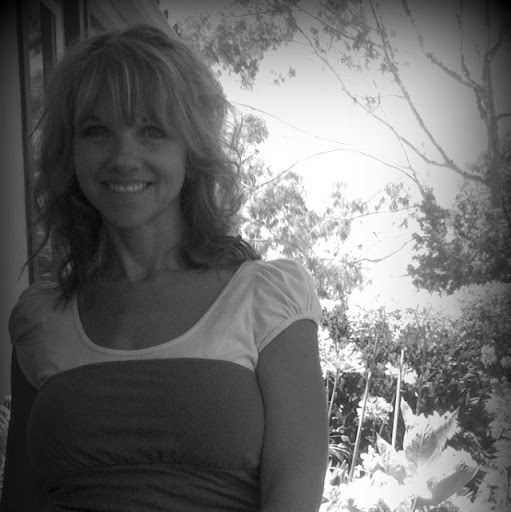 Amy Hixon Photo 12