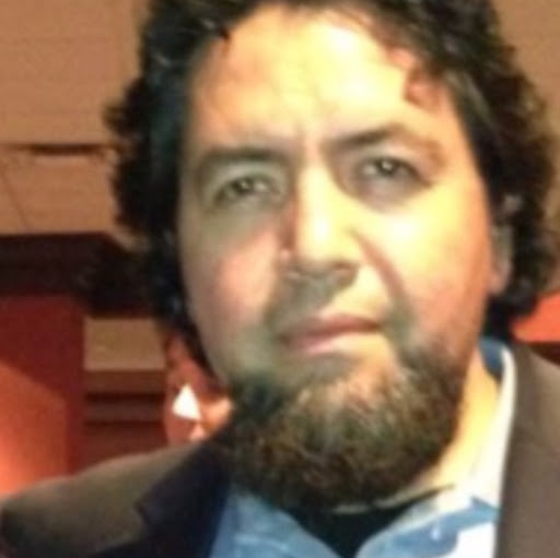 Miguel Molina Photo 30