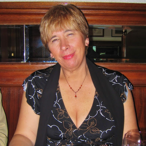 Cathy Simpson Photo 13