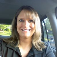 Stephanie Roberson Photo 13