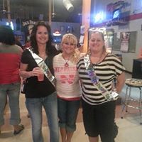 Stacy Rhoades Photo 17