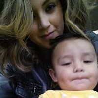 Stephanie Valenzuela Photo 14