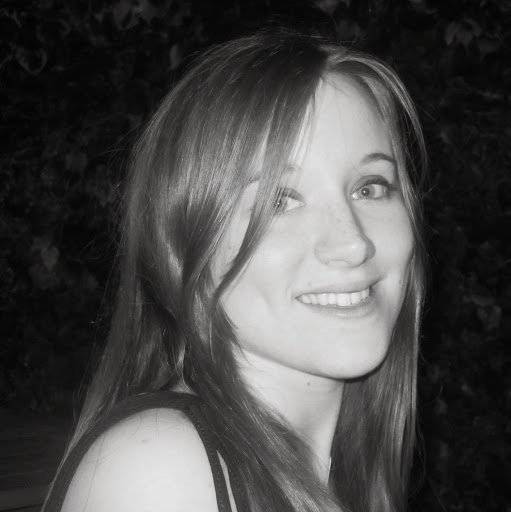 Amy Mcintyre Photo 17