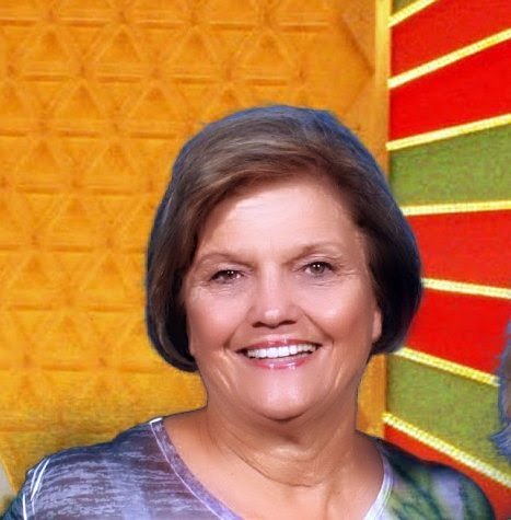 Janet Wyatt Photo 27