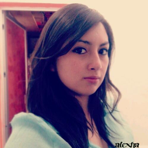 Alejandra Robles Photo 26