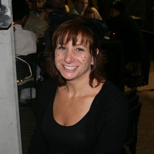 Julie Sullivan Photo 11