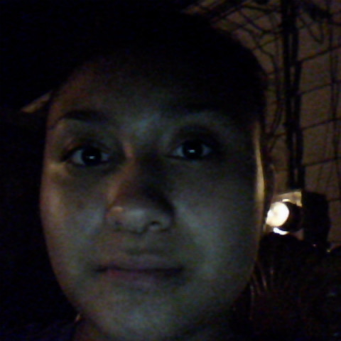 Abigail Calderon Photo 11